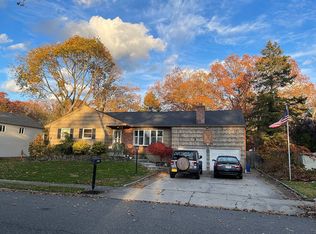 1023 Westminster Ave, Dix Hills, NY 11746