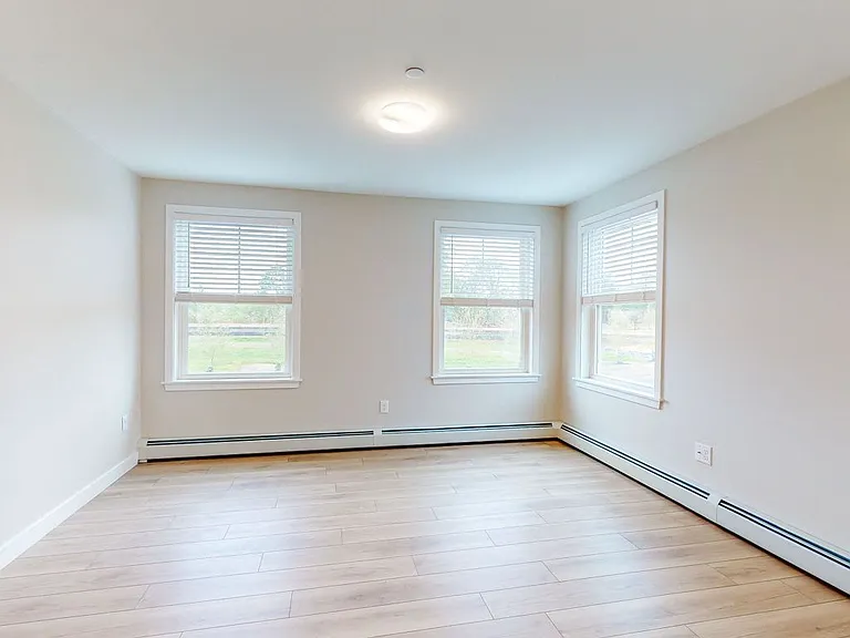 Hayloft Apartments — Photo 83