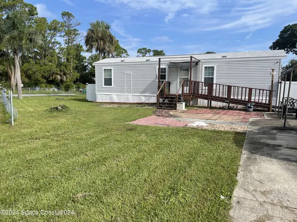 3675 American Dr, Melbourne, FL 32904