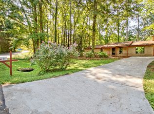 11 Logwood Ln, Newnan, GA 30265