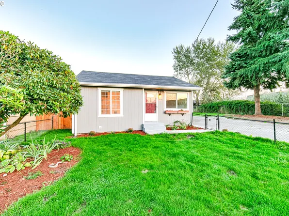 210 Douglas St, Longview, WA 98632
