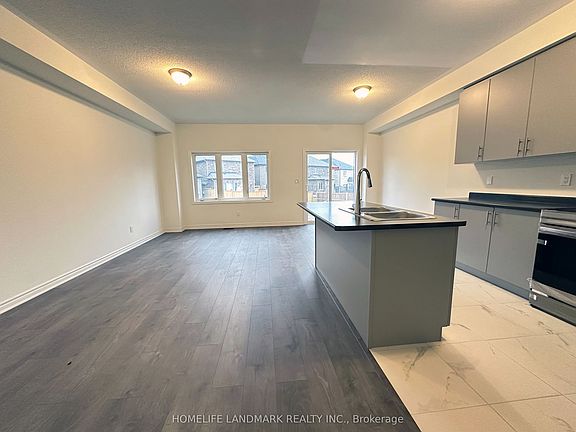 4th image of 41 Sapphire Way