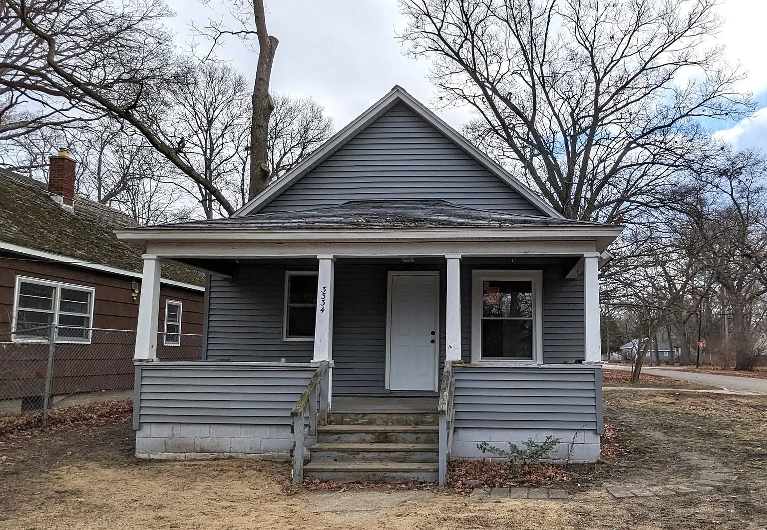 3334 Mona St photo 1