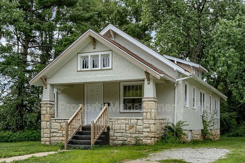 1st image of 2431 E 68th St