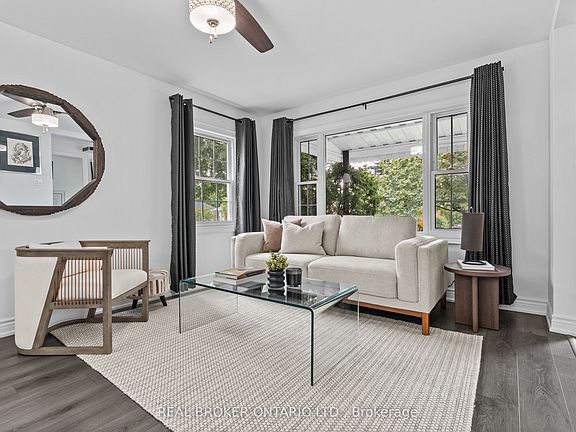 3rd image of 5 Acorn Ave