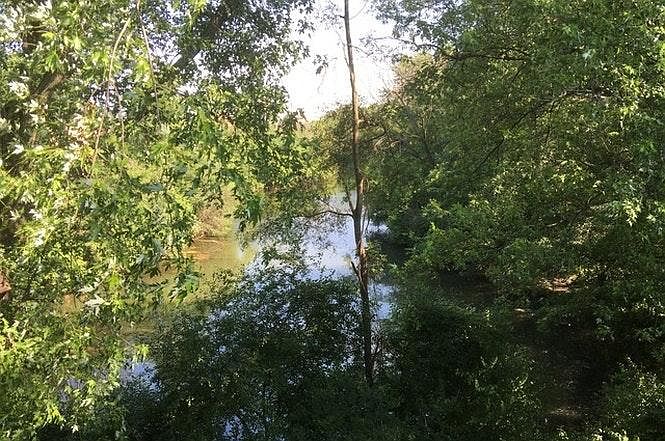 1st image of 5503 Lakeside Dr #2F