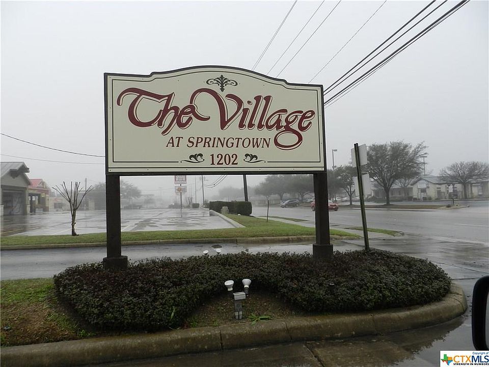 1st image of 1202-714 Thorpe Ln