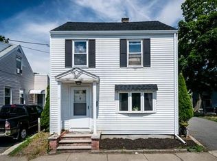14 Fowle St, Woburn, MA 01801