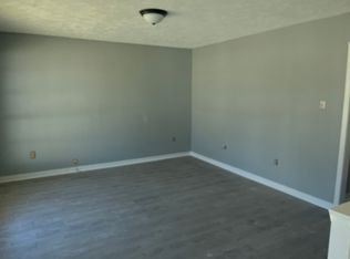 6735 George Washington Dr, Jackson, MS 39213