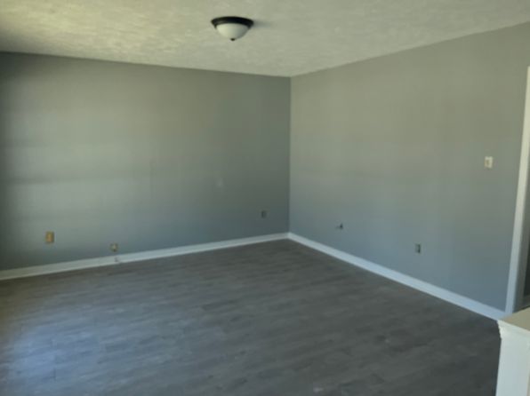 6735 George Washington Dr