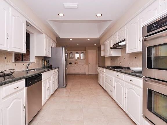 5th image of 3532 Leathertop Dr