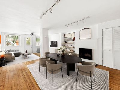 209 E 48th St, New York, NY, 10017