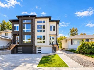 417 N 37th Ave NW, Calgary, AB T2K 0C6