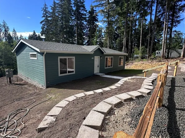 1561 E Trails End Drive, Belfair, WA 98528