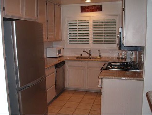 4th image of 1315 Stanford St APT 2