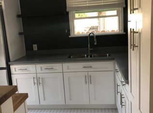 1104 N Mariposa St, Burbank, CA 91506
