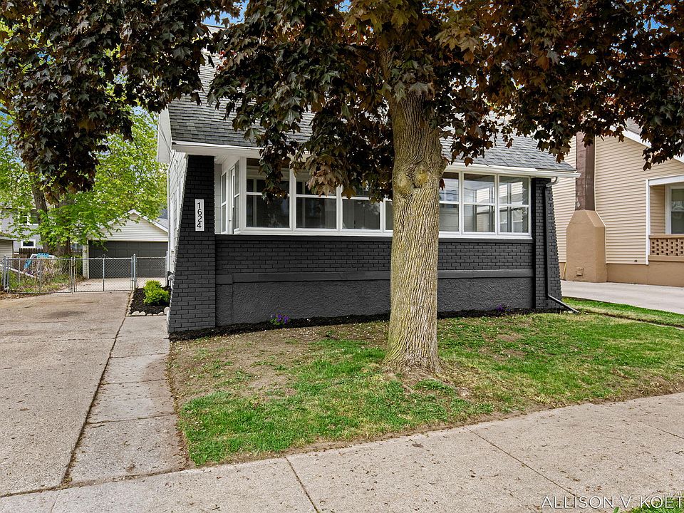 1st image of 1624 Martindale Ave SW