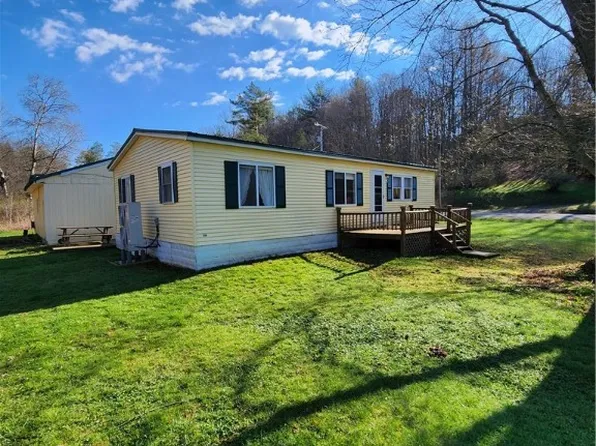 7756 Tabors Corner Rd, Wayland, NY 14572