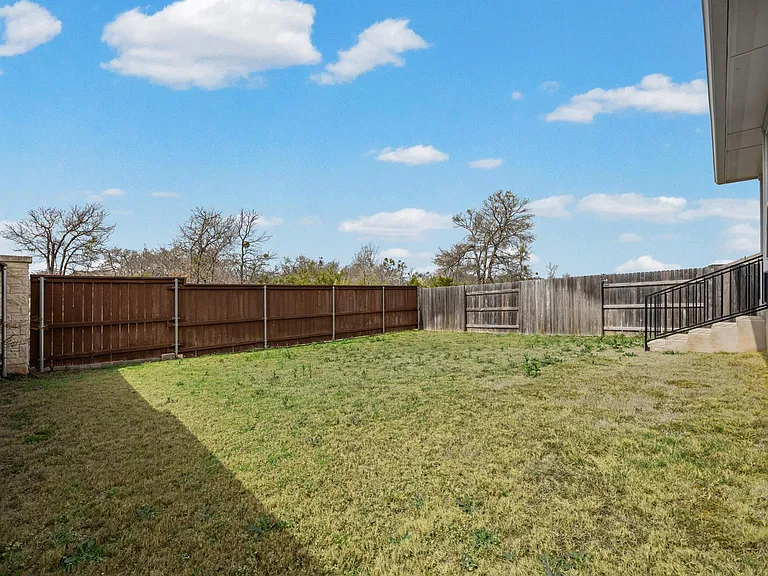 101 Stone Canyon Dr — Photo 29