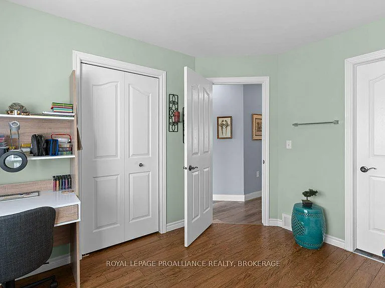 146 Virginia St — Photo 42