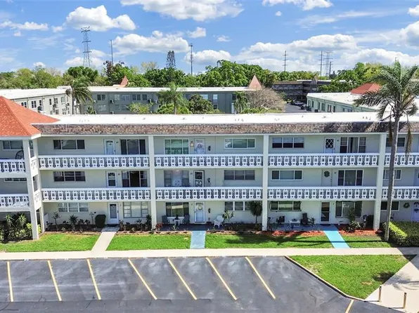 2451 Canadian Way APT 23, Clearwater, FL 33763