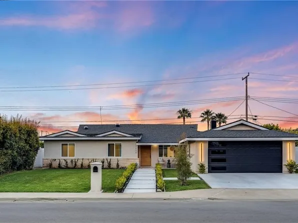 1608 Elm Ave, Costa Mesa, CA 92626