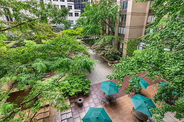 Rented by Newell and Assoc. | media 2