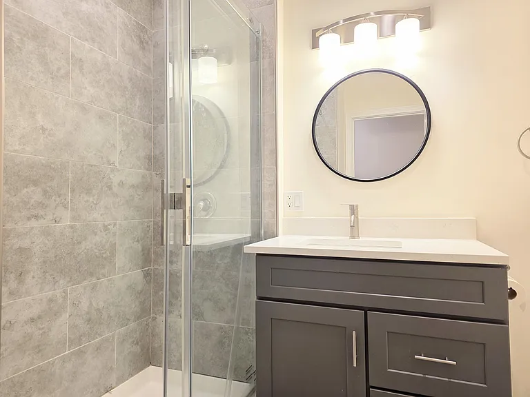 2916 S Wentworth Ave #3 — Photo 5