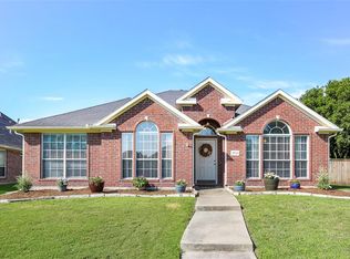 9710 Chasefield Dr, Rockwall, TX 75087