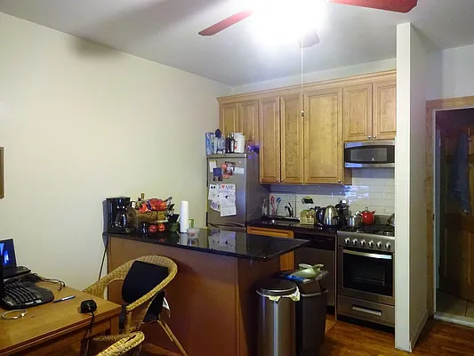 Rented by Raz Realty | media 25