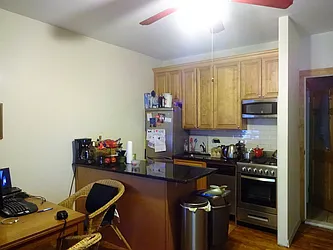 Rented by Raz Realty