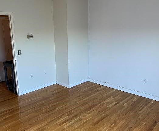4th image of 1 Landmark Sq APT 624