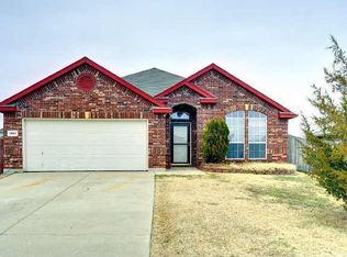 1303 Pierron Dr, Arlington, TX 76002