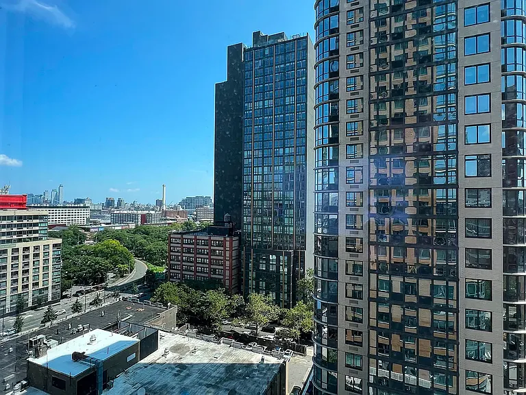 306 Gold St #14B — Photo 8