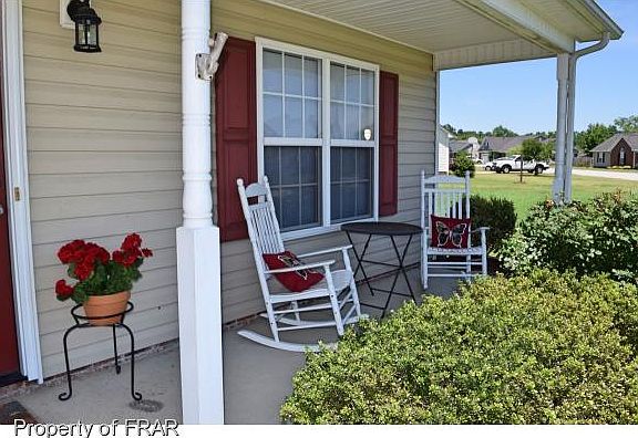 4th image of 273 Eastfield Dr