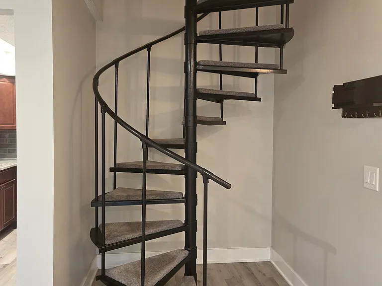 1287B Lake Shore Dr #214 — Photo 5
