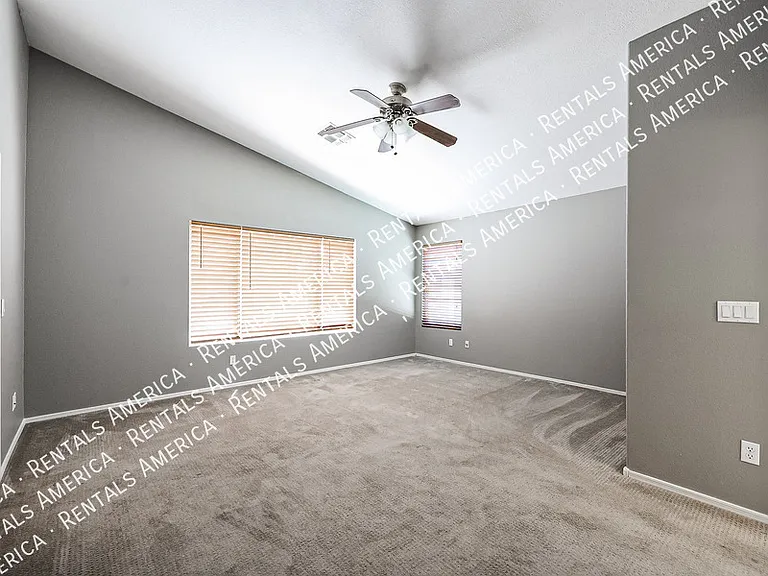 7471 W Lone Cactus Dr — Photo 17