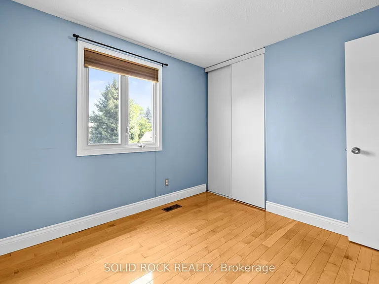 1631 Charbonneau St — Photo 21