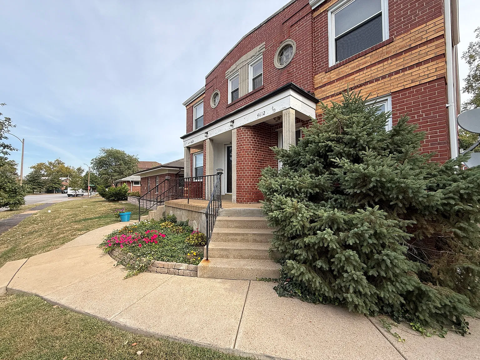 1 bed, 700 sqft, $925 — Photo 1
