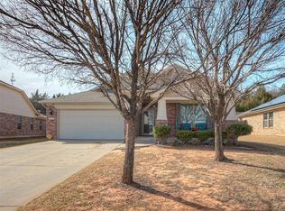 1713 Choctaw Wood Dr, Choctaw, OK 73020