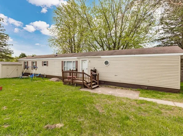 4 Bianco Dr, Duluth, MN 55808