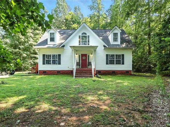 7440 Shatterly Rd, Liberty, NC 27298