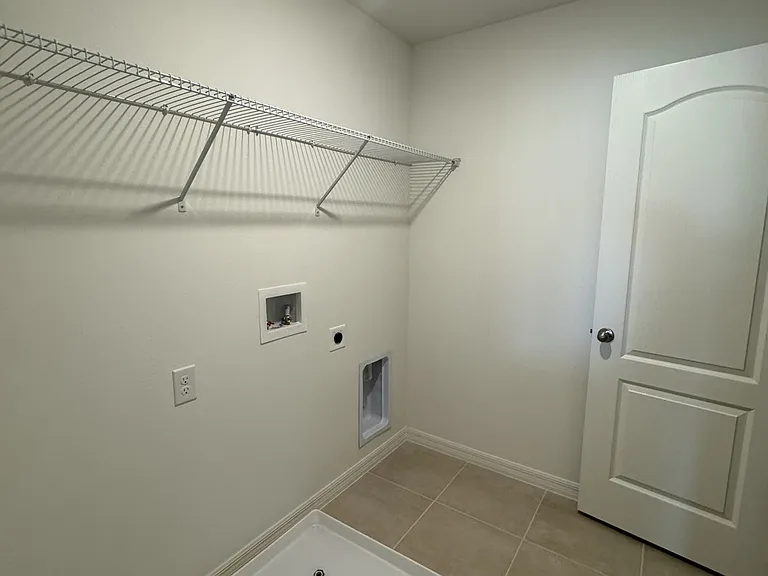 3820 Elk Bluff Rd — Photo 18