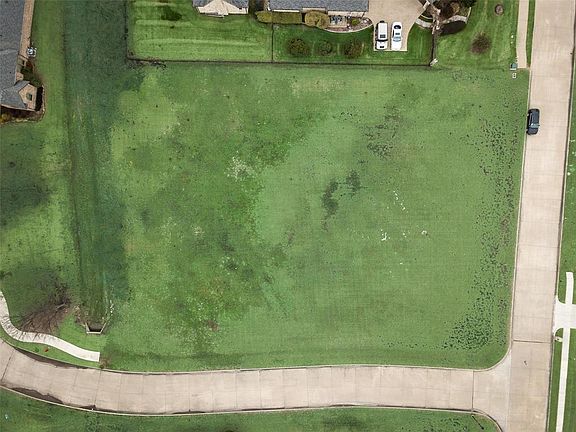 4th image of 1025 Abbey Ln Lot 11
