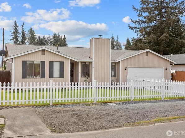 5218 90th Place NE, Marysville, WA 98270