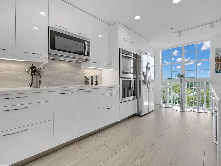 4114 W Palm Aire Dr #146B — Photo 17