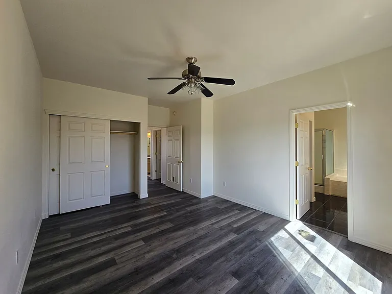 4421 Blue Juniper Loop — Photo 14