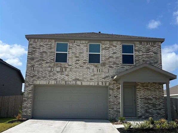 5052 Freedom Ln, Bay City, TX 77414