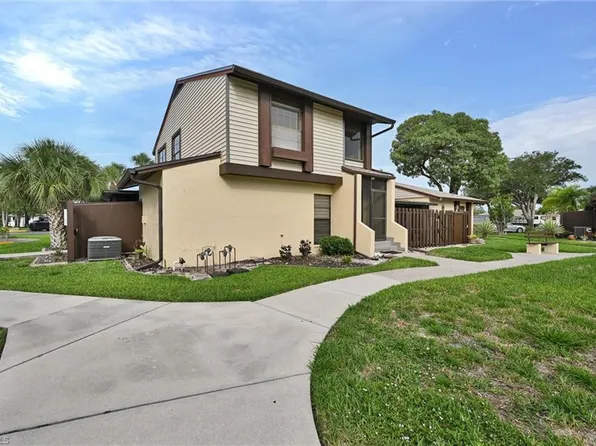 (undisclosed Address), CAPE CORAL, FL 33990