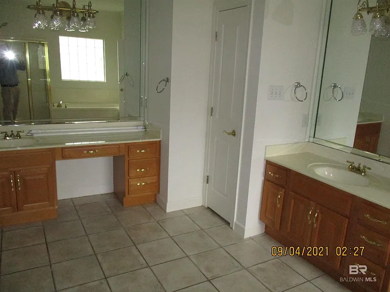 9153 Parliament Cir — Photo 19